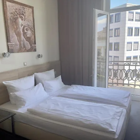 Hotel Central באמברג