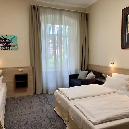 Hotel Central מלון באמברג