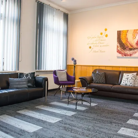 מלון Hotel Central באמברג