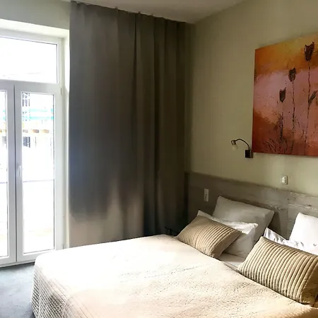 Hotel Central Hotel 3*