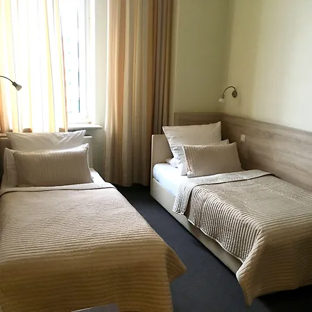 Hotel Central 3* באמברג