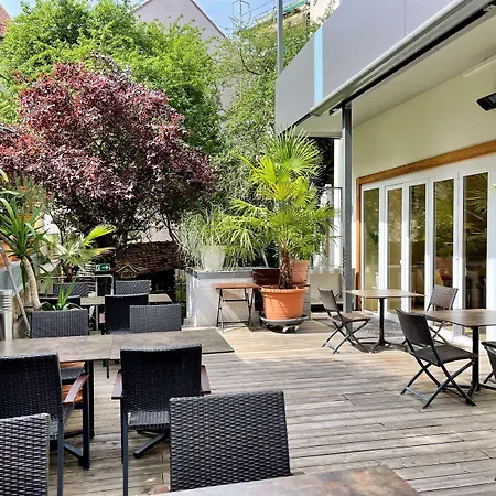 Hotel Central באמברג