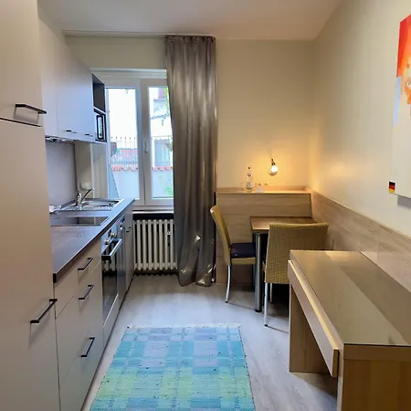 Hotel Central Hotel 3*